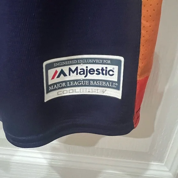 Majestic Women’s Astros Navy Jersey - Picture 4 of 9